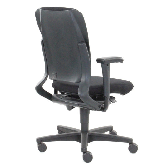 Ahrend 230 ergonomische bureaustoel, nieuwe stof zwart. - Re-Use24