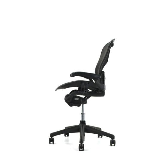 Herman Miller ergonomische bureaustoel Aeron (classic) "B" Full options - Re-Use24